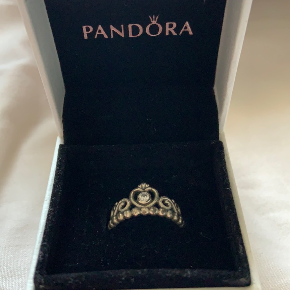 Pandora Princess Ring